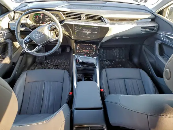 WA15AAGE1RB060892 2024 AUDI Q8 - Image 8