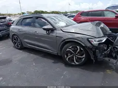 WA15AAGE2RB010891 2024 AUDI Q8