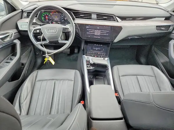 WA15AAGE2RB015718 2024 AUDI Q8 - Image 8
