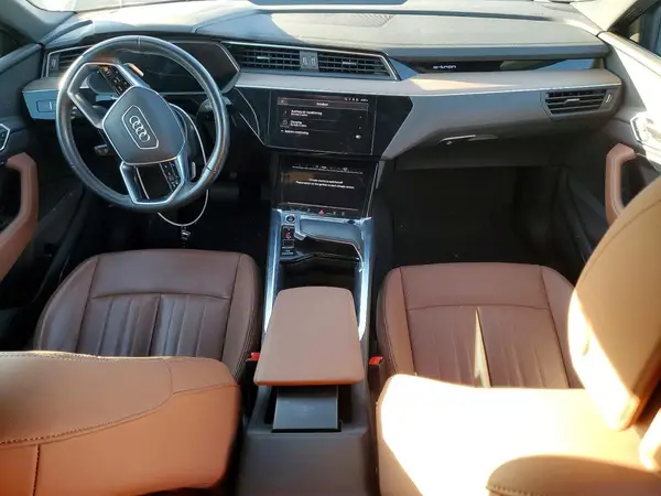 WA15AAGE3RB033791 2024 AUDI Q8 - Image 8