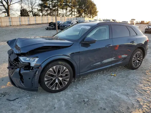 WA15AAGE3RB052230 2024 AUDI Q8 - Image 1