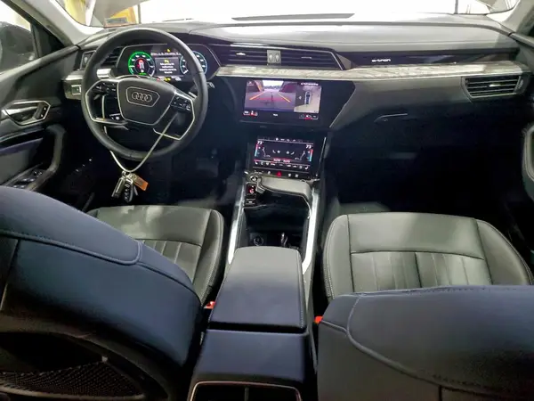 WA15AAGE4RB061373 2024 AUDI Q8 - Image 8