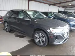 WA15AAGE5RB030133 2024 AUDI Q8