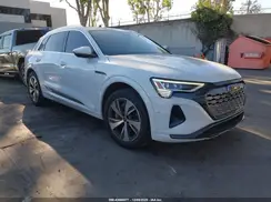WA15AAGE5RB035199 2024 AUDI Q8