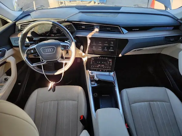 WA15AAGE6RB004317 2024 AUDI Q8 - Image 8