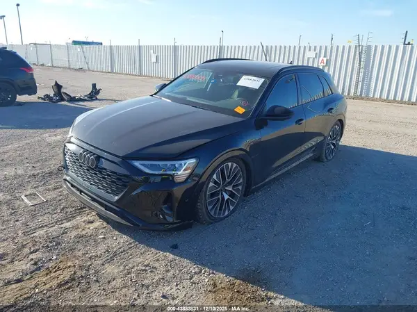 WA15AAGE6RB024583 2024 AUDI Q8 - Image 2