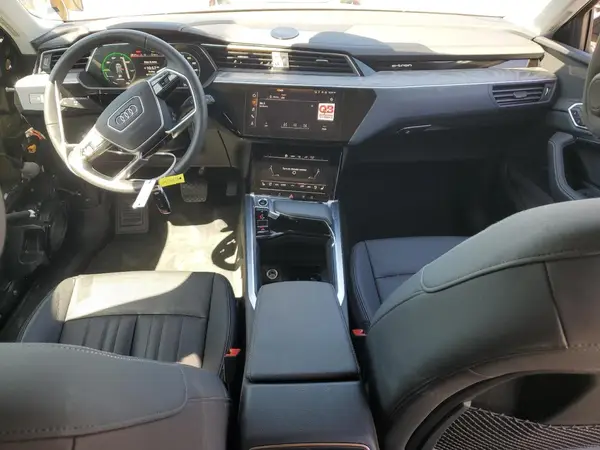 WA15AAGE6RB056241 2024 AUDI Q8 - Image 8