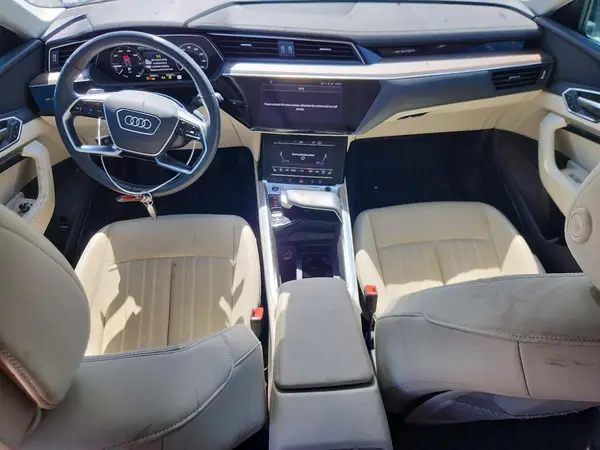 WA15AAGE7RB048567 2024 AUDI Q8 - Image 8