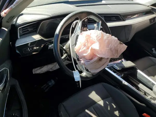 WA15AAGE7RB049427 2024 AUDI Q8 - Image 8