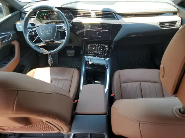 WA15AAGE8RB025976 2024 AUDI Q8 - Image 8
