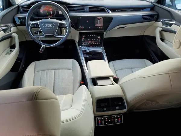 WA15AAGE9RB007289 2024 AUDI Q8 - Image 8