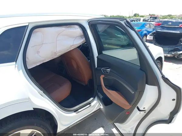 WA15AAGE9RB027669 2024 AUDI Q8 - Image 8