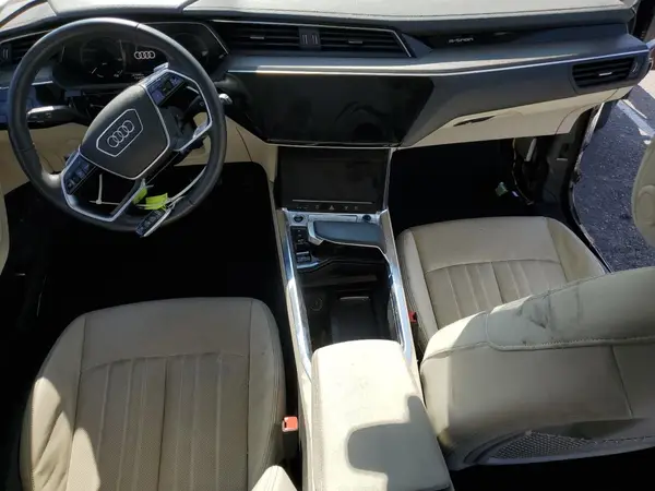 WA15AAGEXRB005468 2024 AUDI Q8 - Image 8