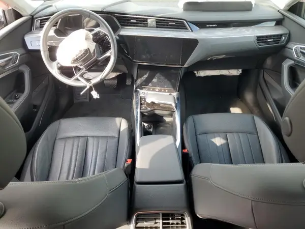 WA15AAGEXRB010931 2024 AUDI Q8 - Image 8
