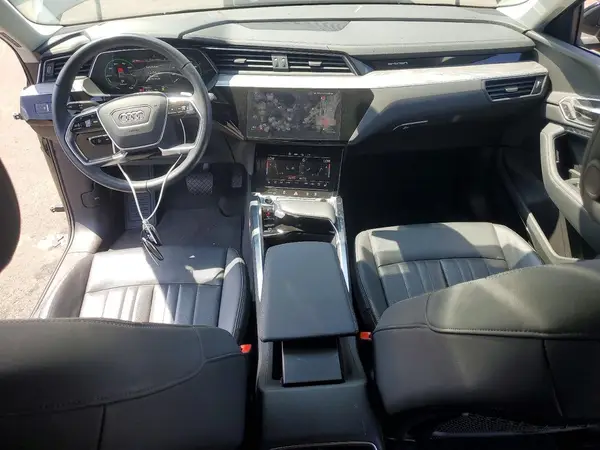 WA15AAGEXRB039331 2024 AUDI Q8 - Image 8