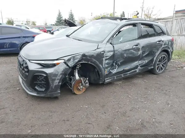 WA15AAGU0S2019098 2025 AUDI Q5 - Image 2