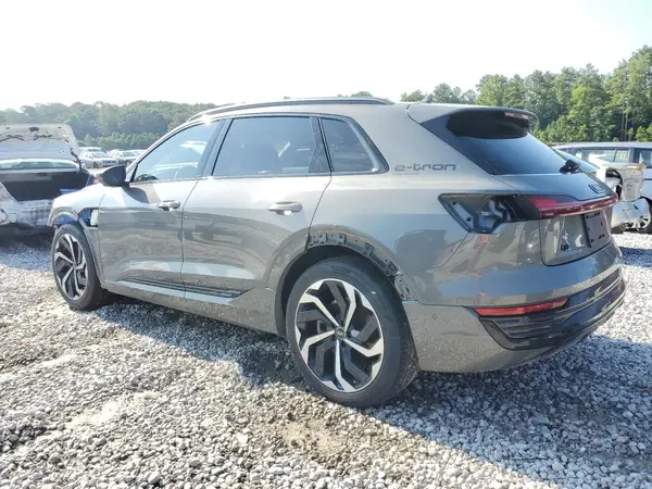 WA15ABGE7RB031094 2024 AUDI Q8 - Image 2