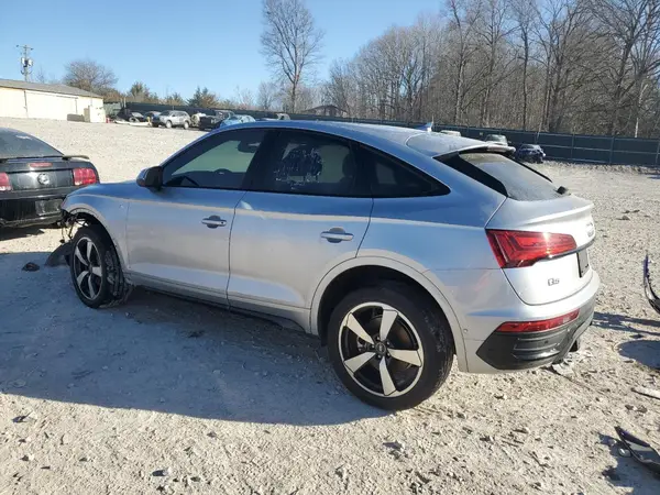 WA16AAFY0P2004150 2023 AUDI Q5 - Image 2