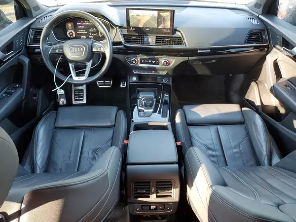 WA16AAFY2M2072932 2021 AUDI Q5 - Image 8