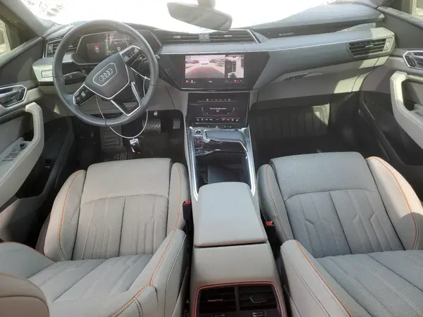 WA16AAGE2RB023404 2024 AUDI Q8 - Image 8