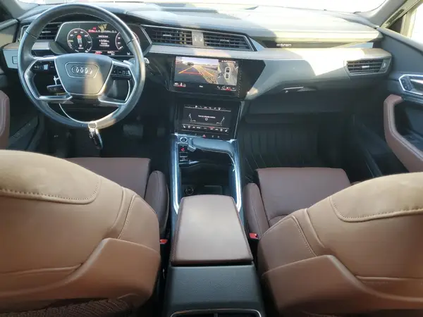 WA16AAGE8RB031507 2024 AUDI Q8 - Image 8