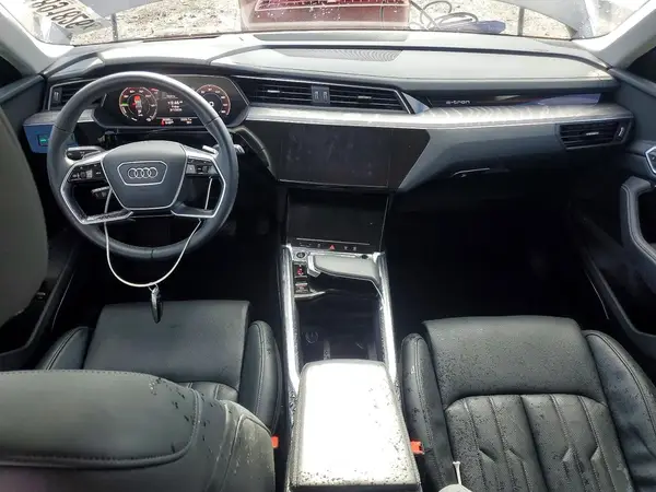 WA16AAGE8RB053054 2024 AUDI Q8 - Image 8