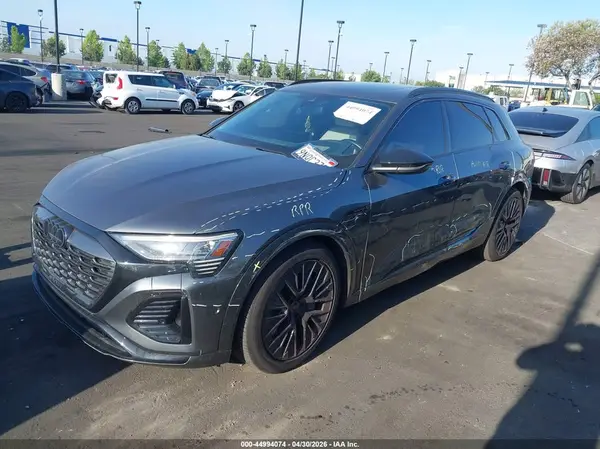 WA16AAGE9RB046839 2024 AUDI Q8 - Image 2