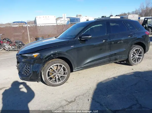 WA16AAGU2S2062152 2025 AUDI Q5 - Image 2