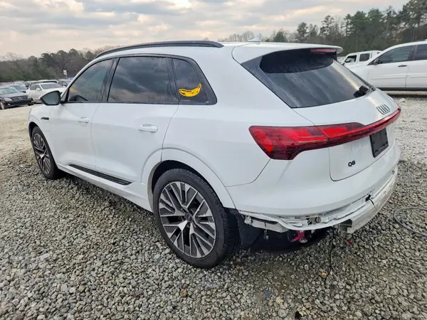WA16ABGE8RB008525 2024 AUDI Q8 - Image 2