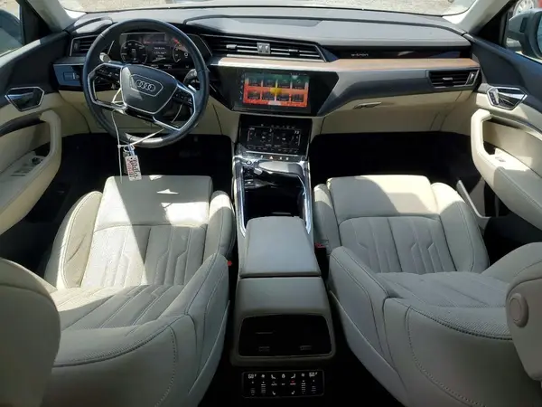 WA16ABGE8RB021078 2024 AUDI Q8 - Image 8