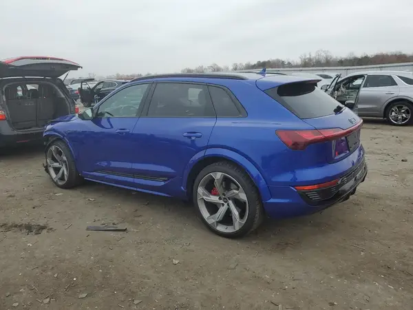 WA16CBGE0RB060922 2024 AUDI SQ8 - Image 2