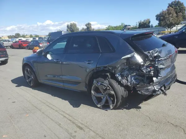 WA16CBGE3RB054953 2024 AUDI SQ8 - Image 2