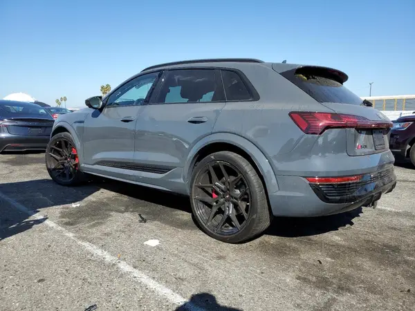 WA16CBGE4RB045520 2024 AUDI SQ8 - Image 2