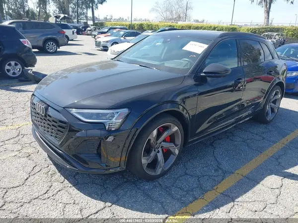 WA16CBGE7RB035127 2024 AUDI SQ8 - Image 2