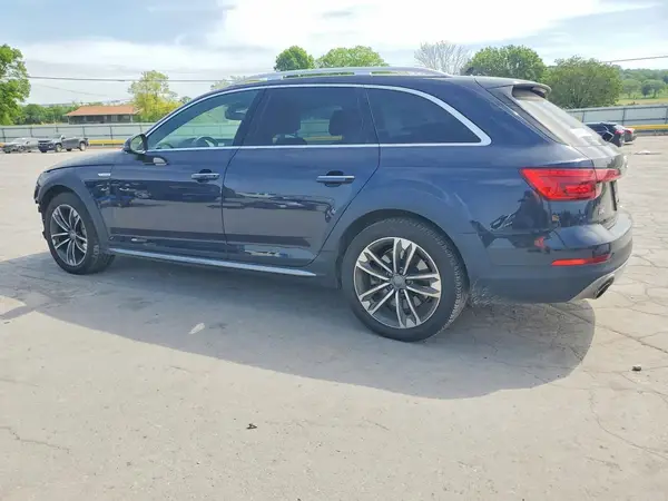 WA17NAF41HA070719 2017 AUDI A4 - Image 2