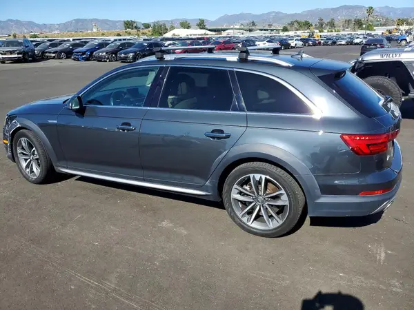 WA17NAF41HA133463 2017 AUDI A4 - Image 2