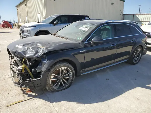 WA17NAF45HA150413 2017 AUDI A4 - Image 1
