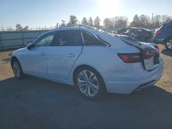 WA18AAF40MA003670 2021 AUDI A4 ALLROAD - Image 2