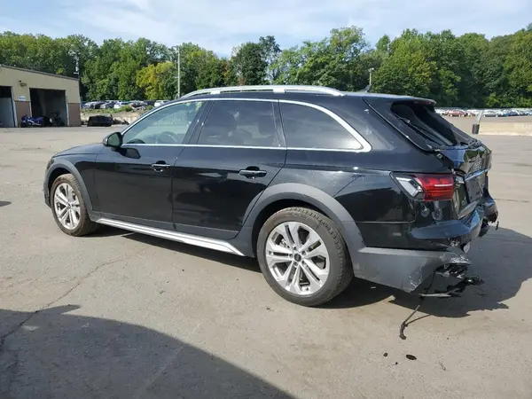 WA18AAF45PA051623 2023 AUDI A4 ALLROAD - Image 2