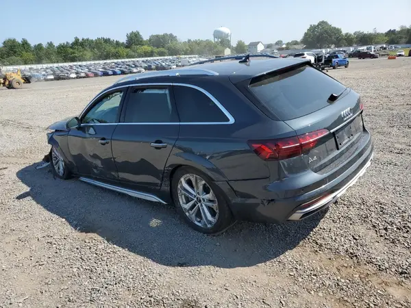 WA18AAF45PA077042 2023 AUDI A4 ALLROAD - Image 2