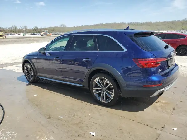 WA18NAF40KA005761 2019 AUDI A4 - Image 2