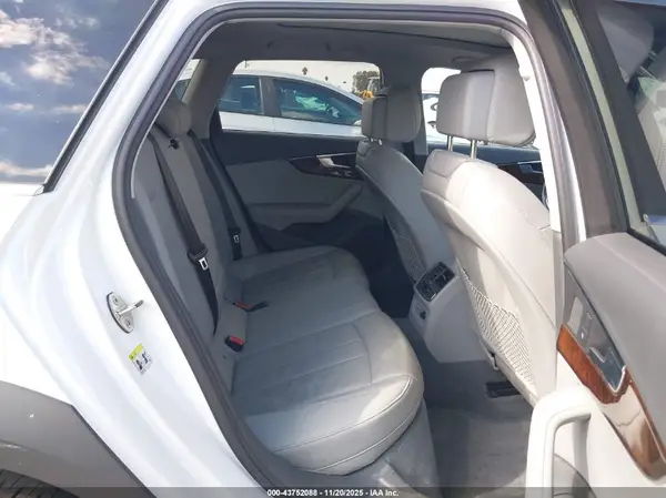 WA18NAF43KA008850 2019 AUDI A4 ALLROAD - Image 8
