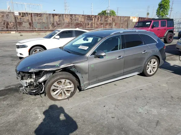 WA18NAF43LA066636 2020 AUDI A4 - Image 1