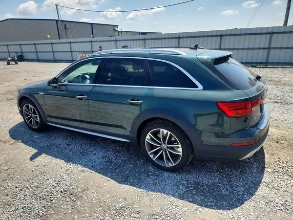 WA18NAF44HA061792 2017 AUDI A4 - Image 2