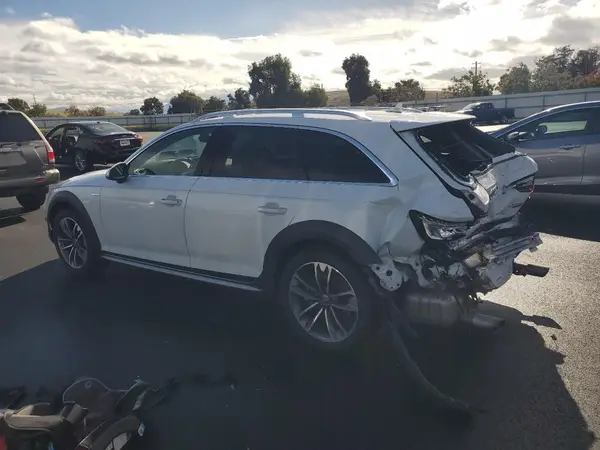 WA18NAF44JA006037 2018 AUDI A4 ALLROAD - Image 2