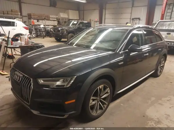 WA18NAF44JA035828 2018 AUDI A4 ALLROAD - Image 2