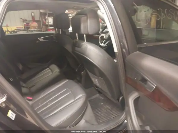 WA18NAF44JA035828 2018 AUDI A4 ALLROAD - Image 8