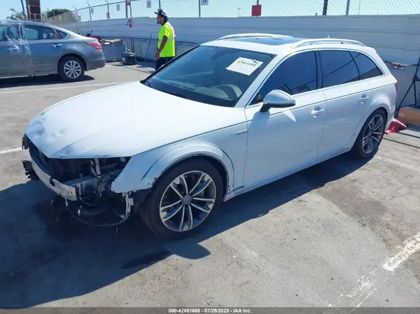 WA18NAF44JA231784 2018 AUDI A4 ALLROAD - Image 2