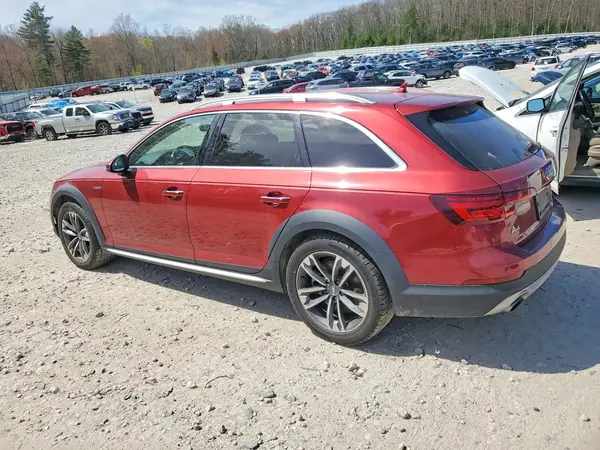 WA18NAF45JA066246 2018 AUDI A4 - Image 2