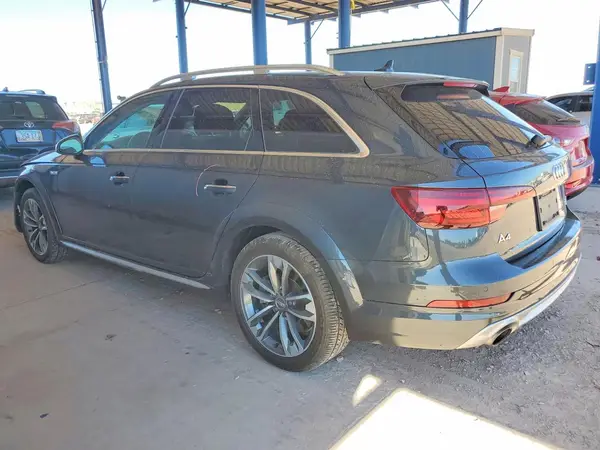 WA18NAF45JA085248 2018 AUDI A4 - Image 2